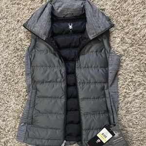 NWT Spyder Women’s Solitude Down Vest Gray